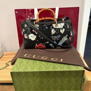 Gucci Black Flora Bamboo Shopper
Handbag Kris Knight Medium Canvas
Leather 2 Way